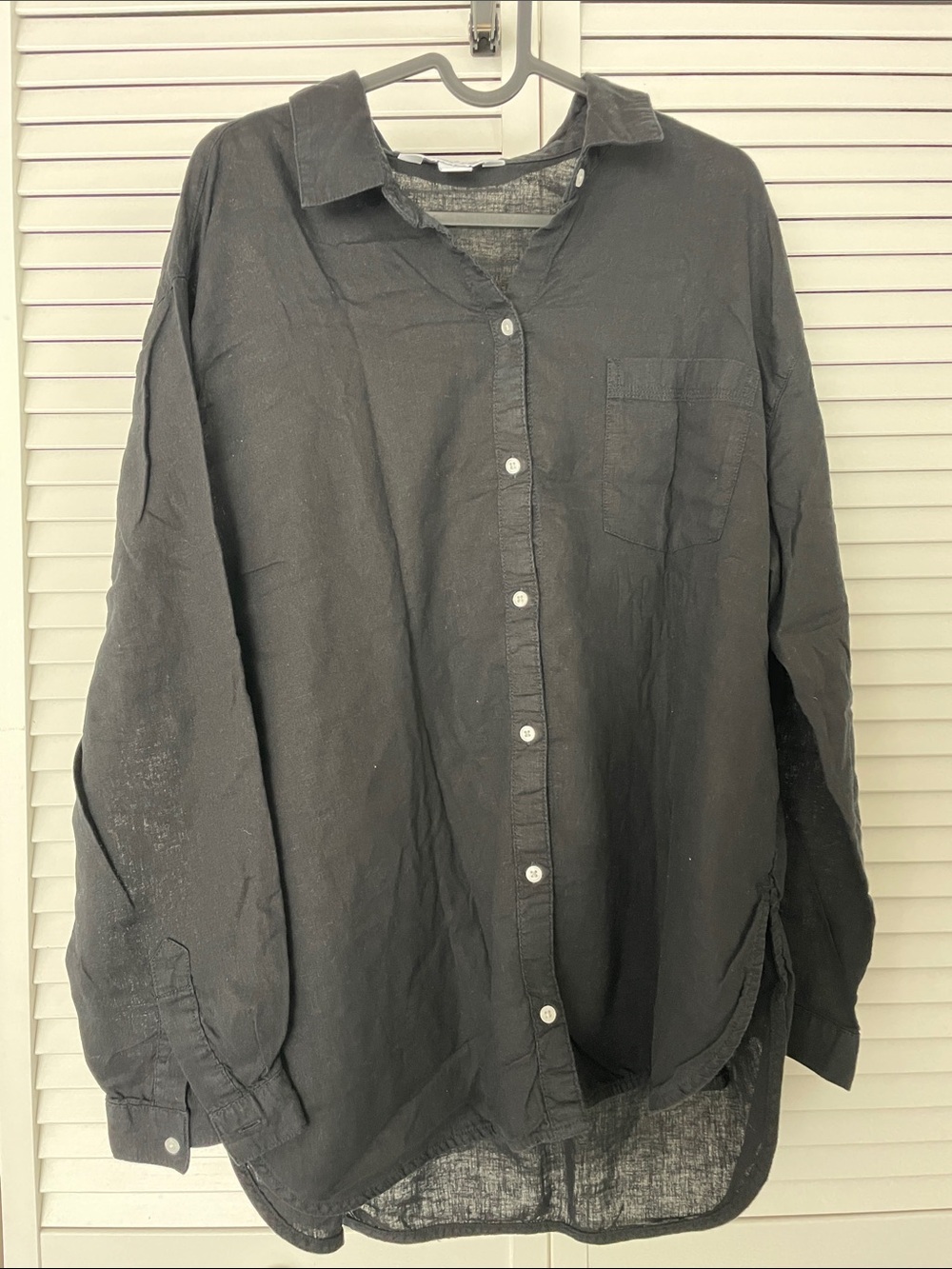 Old Navy Women’s Button Down Collared Shirt